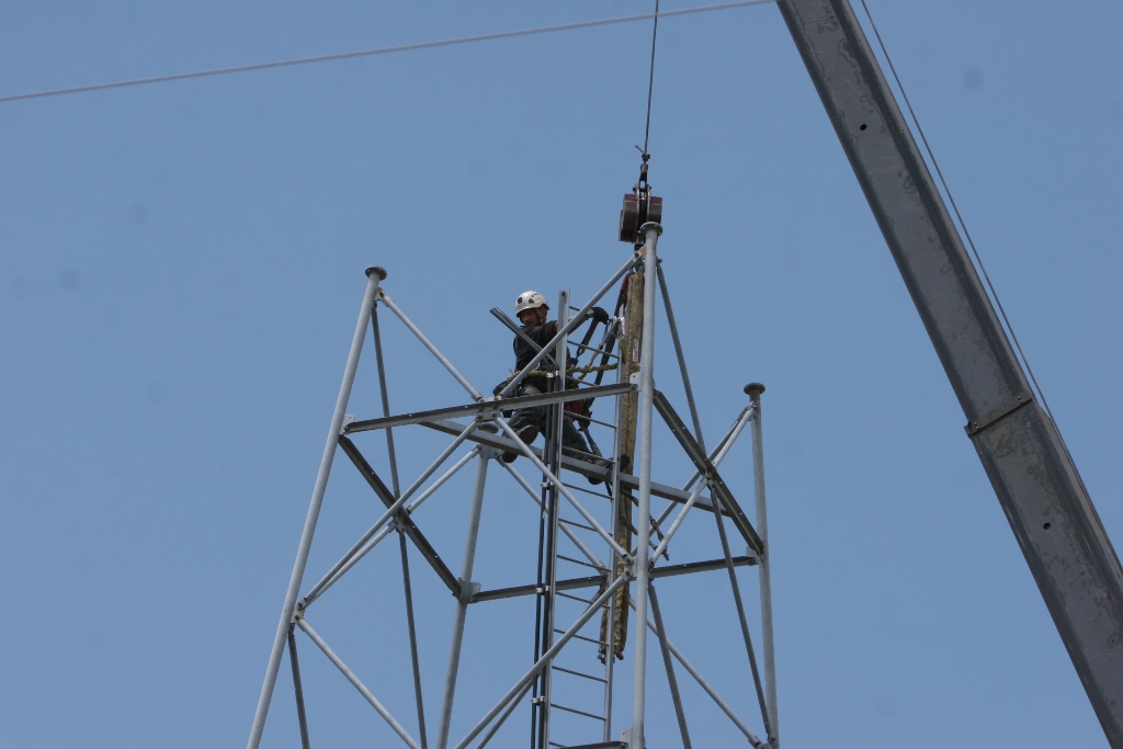 broadcast tower maintenance